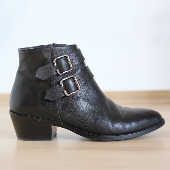 ANAKI Black Leather Ankle Boot with Buckles | Made in Portugal | Size 39 / 8 - Picture 1 of 8